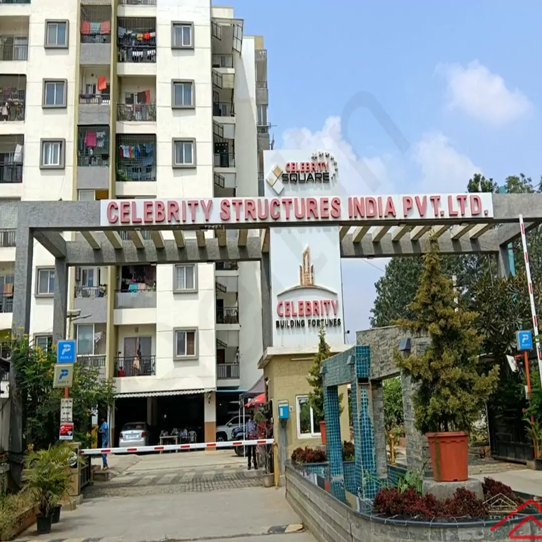 Image of Celebrity Square , Bidaraguppe
