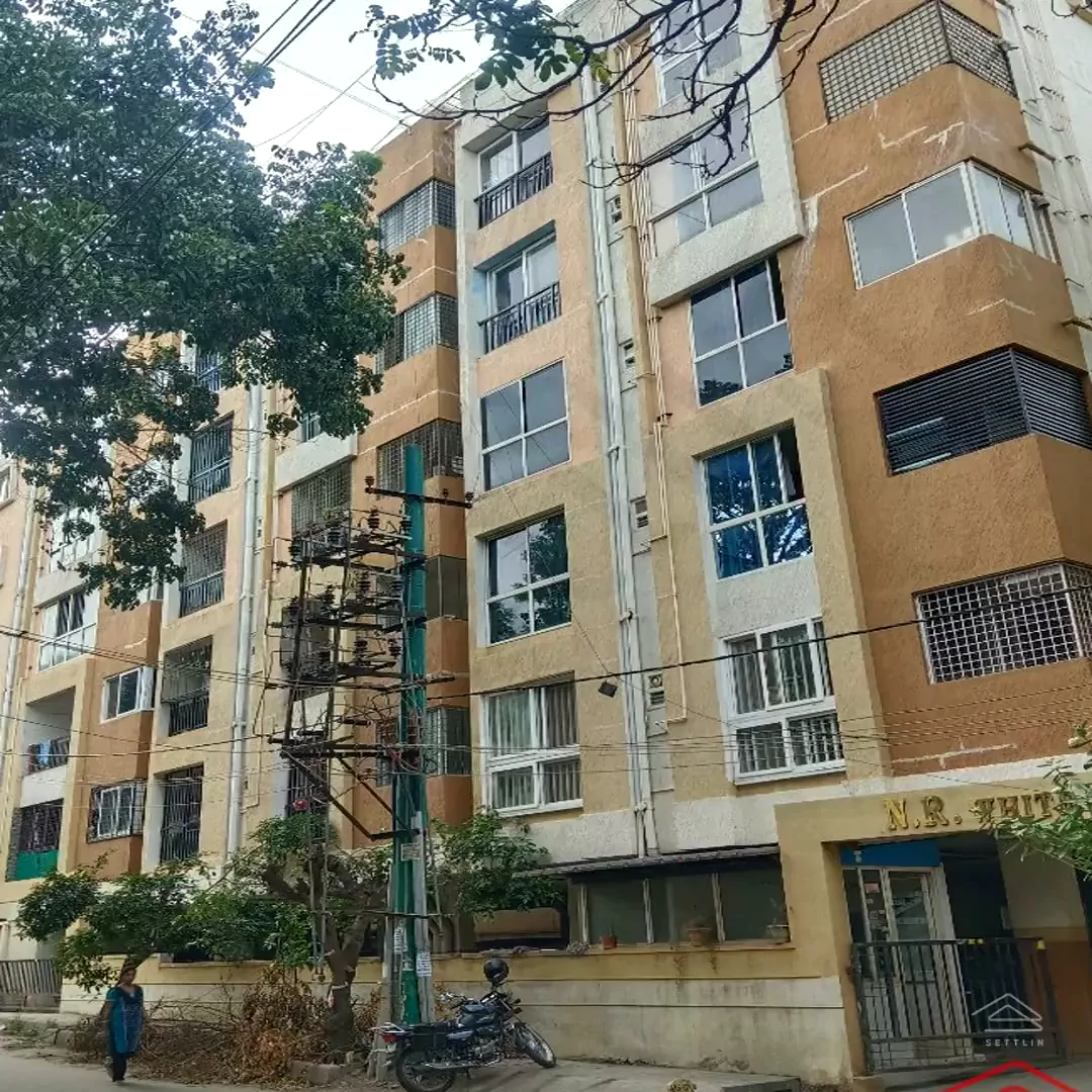 Image of Nr White Rose , Somasundarapalya