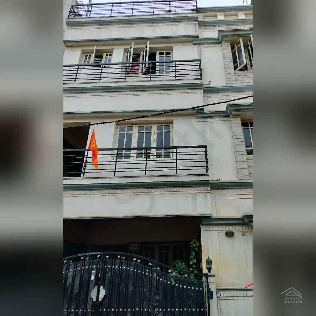 Property cover image